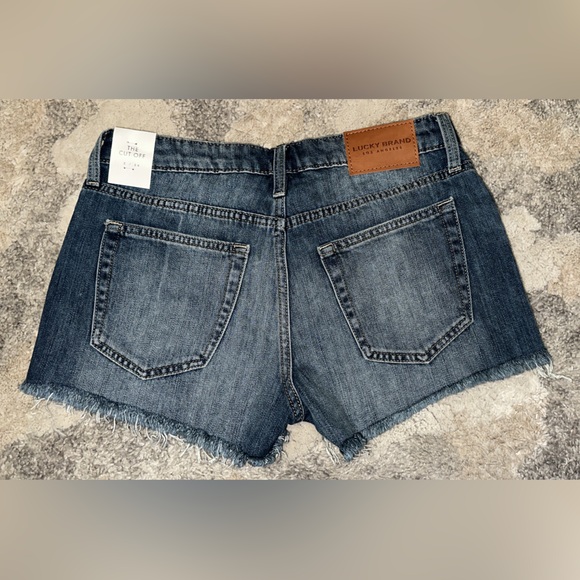NWT Lucky Brand the cut off short - Picture 2 of 2